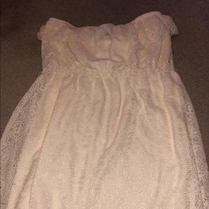 White strapless dress